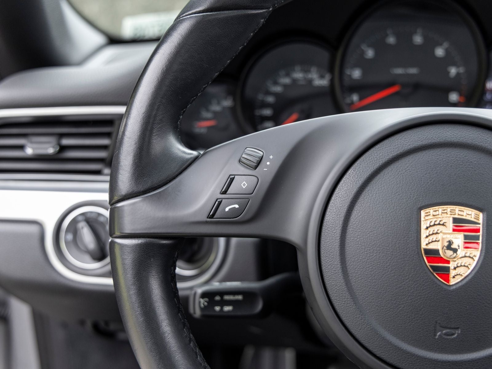 2013 Porsche 911 Carrera