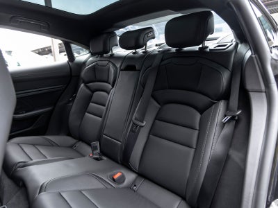 2026 Porsche Taycan Taycan 4 Black Edition