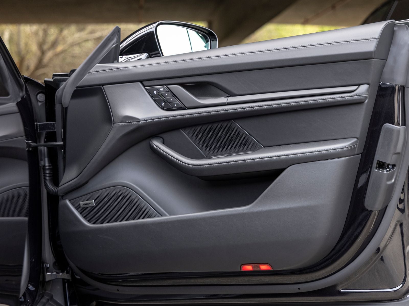 2026 Porsche Taycan Taycan 4 Black Edition