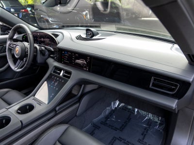 2026 Porsche Taycan Taycan Black Edition
