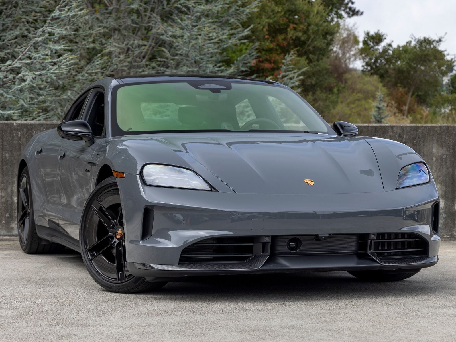2026 Porsche Taycan Taycan Black Edition