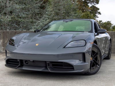 2026 Porsche Taycan Taycan Black Edition
