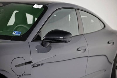 2026 Porsche Taycan Taycan Black Edition