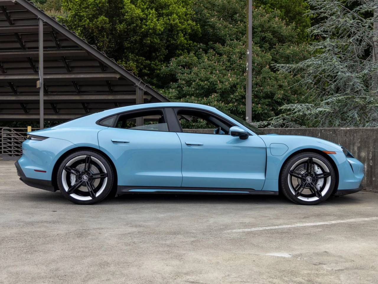2024 Porsche Taycan Base
