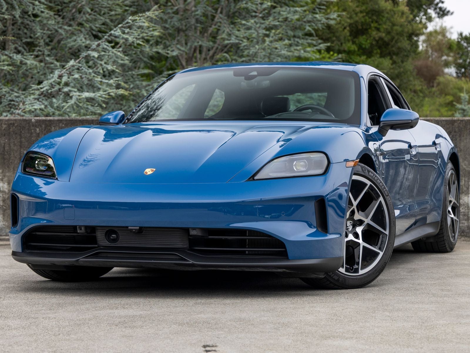 2025 Porsche Taycan Base