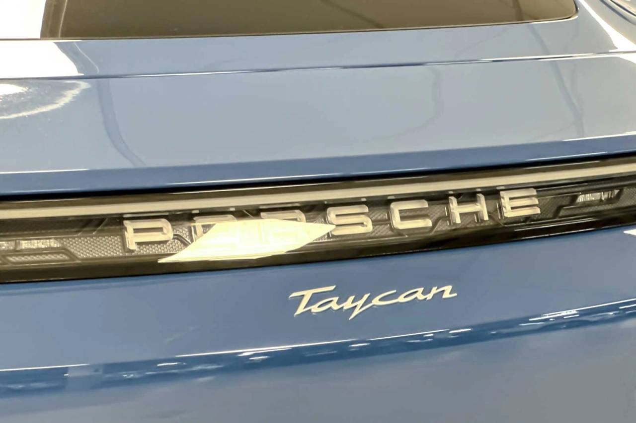 2025 Porsche Taycan Base