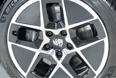 2025 Porsche Taycan Base