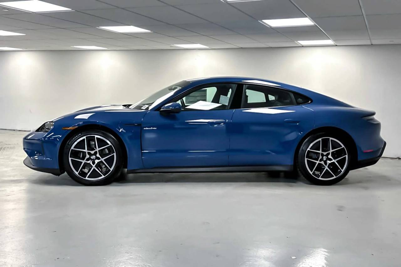 2025 Porsche Taycan Base