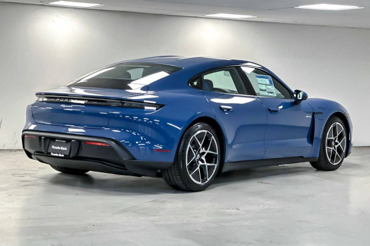 2025 Porsche Taycan Base