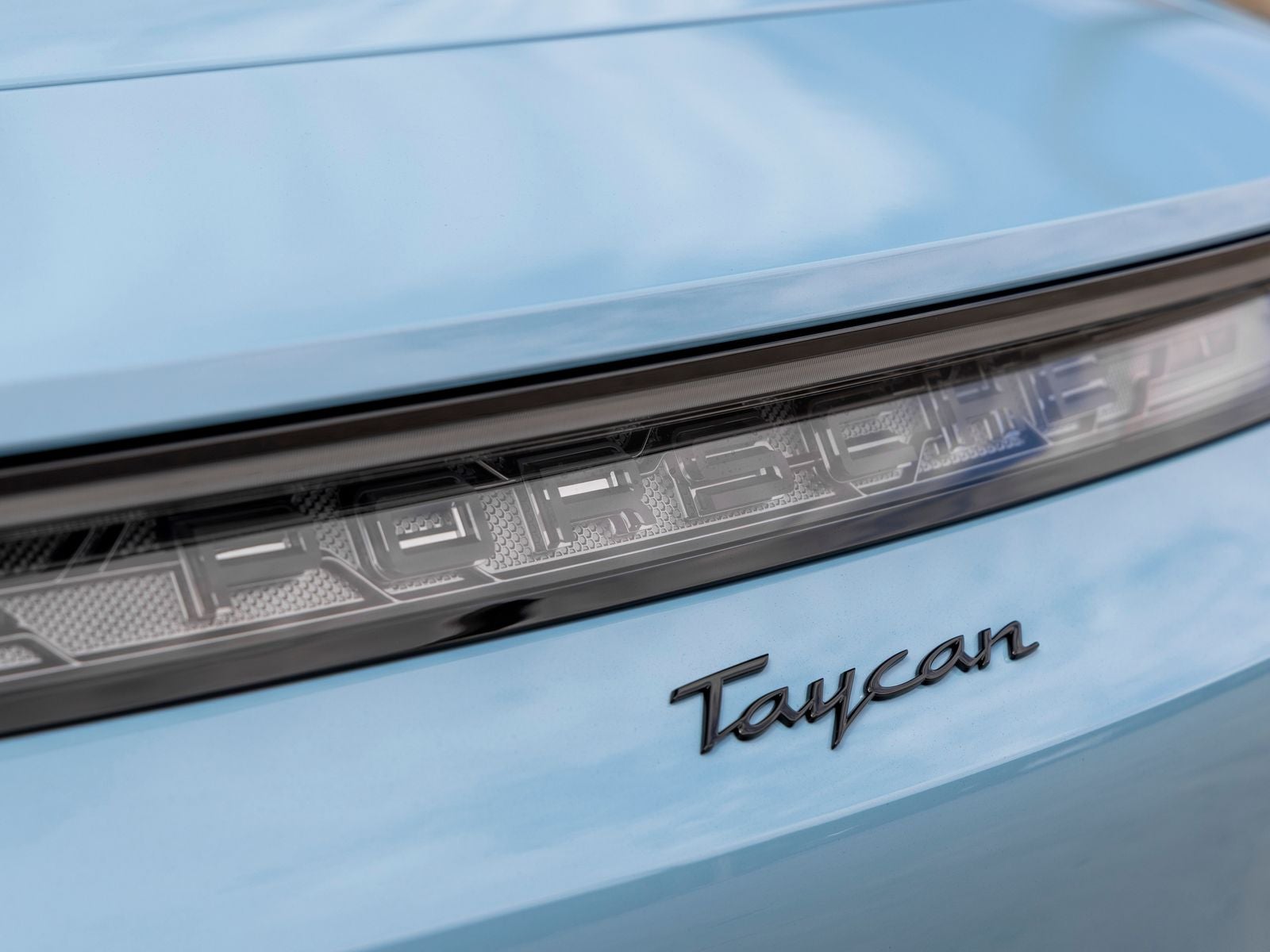 2026 Porsche Taycan Taycan Black Edition