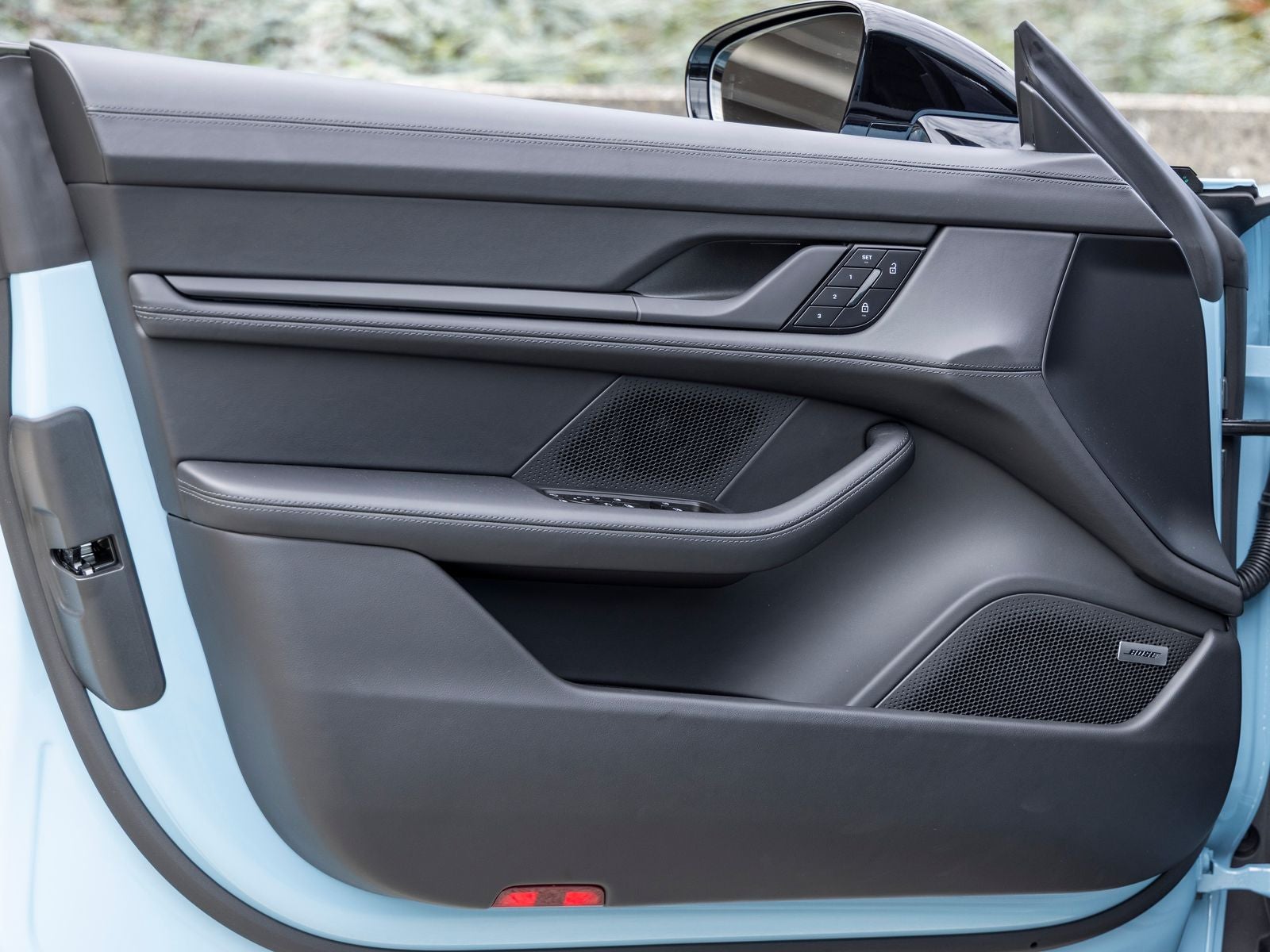 2026 Porsche Taycan Taycan Black Edition