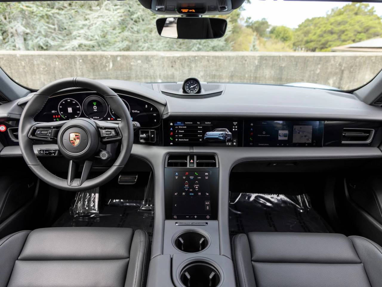 2026 Porsche Taycan Taycan Black Edition