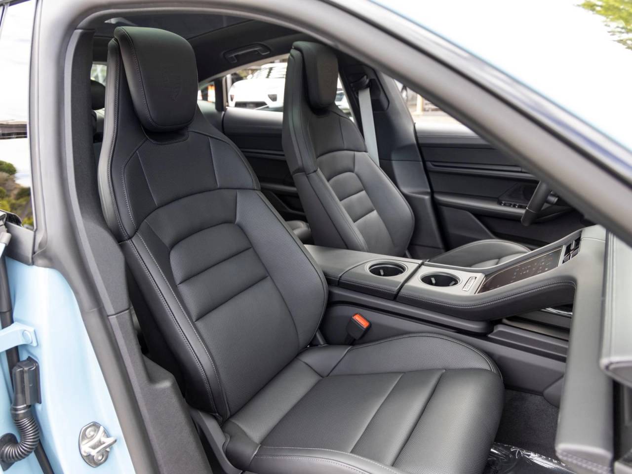 2026 Porsche Taycan Taycan Black Edition