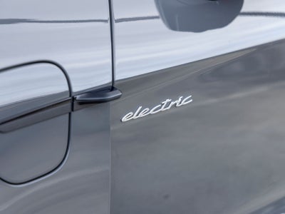 2025 Porsche Taycan Taycan 4