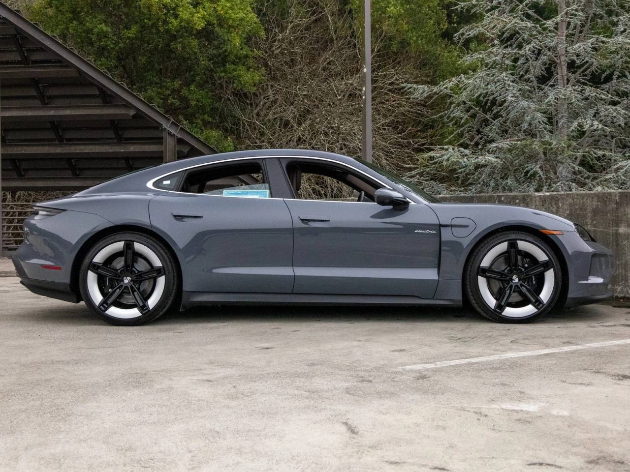 2025 Porsche Taycan Taycan 4