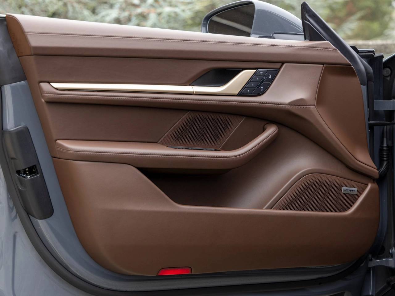 2025 Porsche Taycan Taycan 4