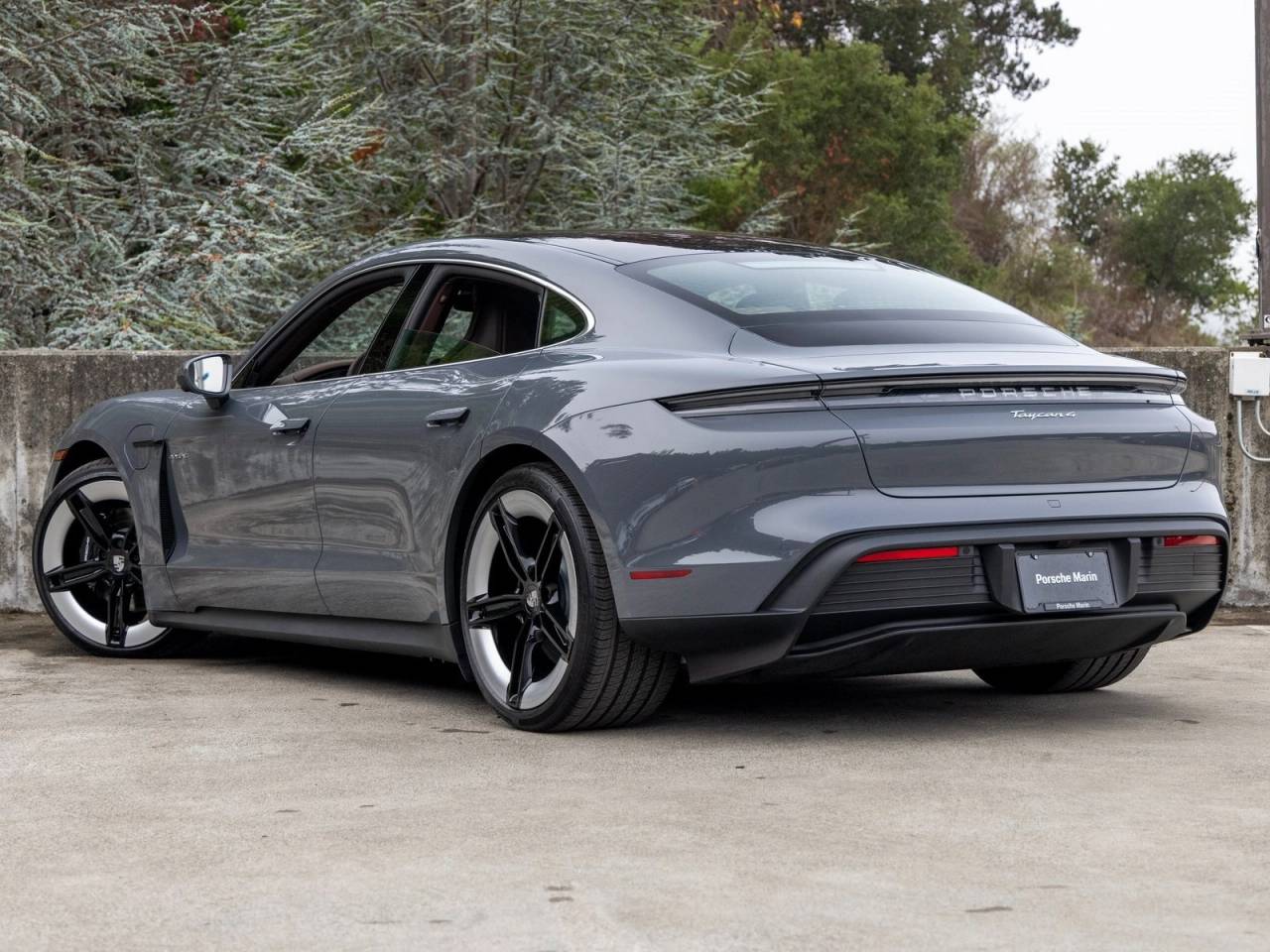 2025 Porsche Taycan Taycan 4