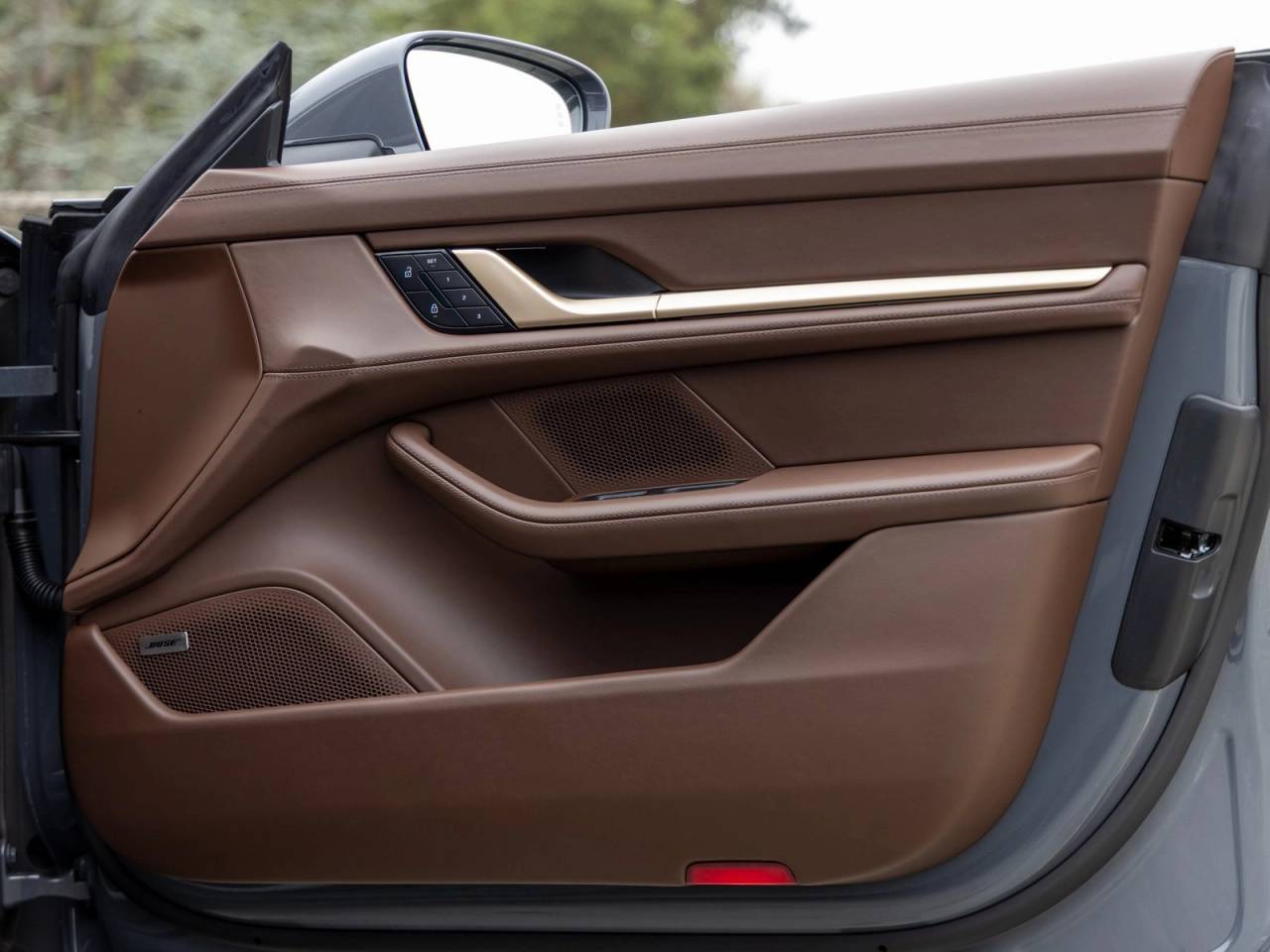 2025 Porsche Taycan Taycan 4
