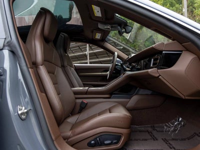 2025 Porsche Taycan Taycan 4