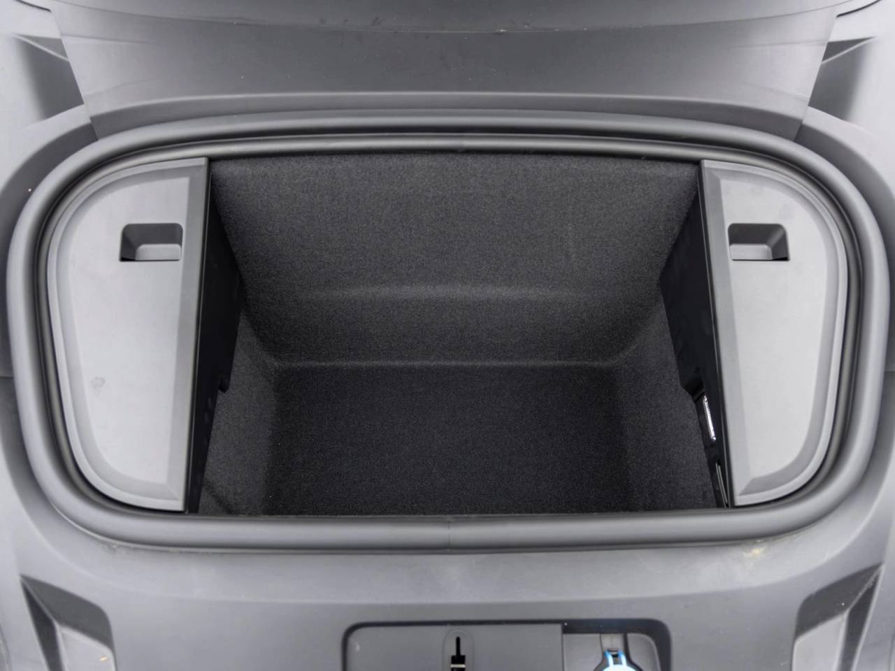 2026 Porsche Taycan Taycan 4