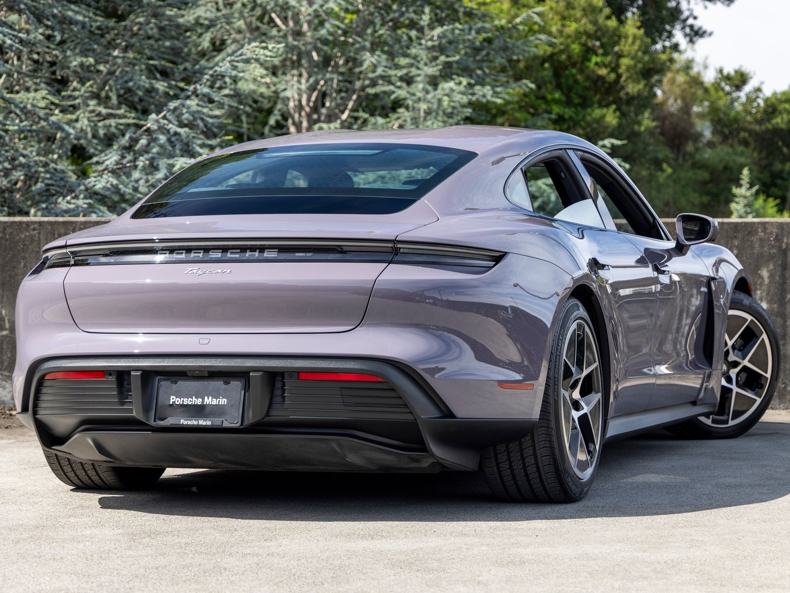 2025 Porsche Taycan Base