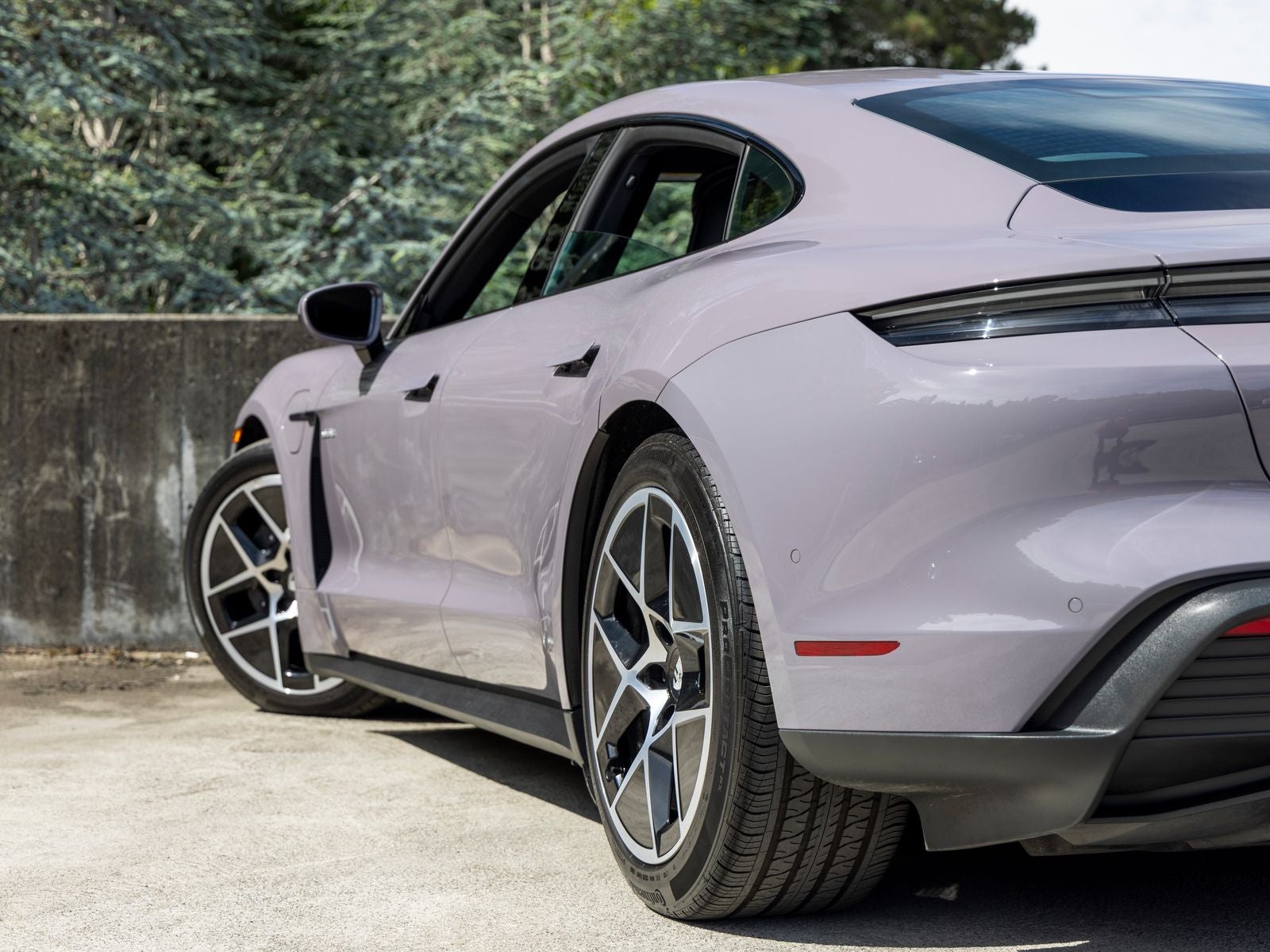 2025 Porsche Taycan Base