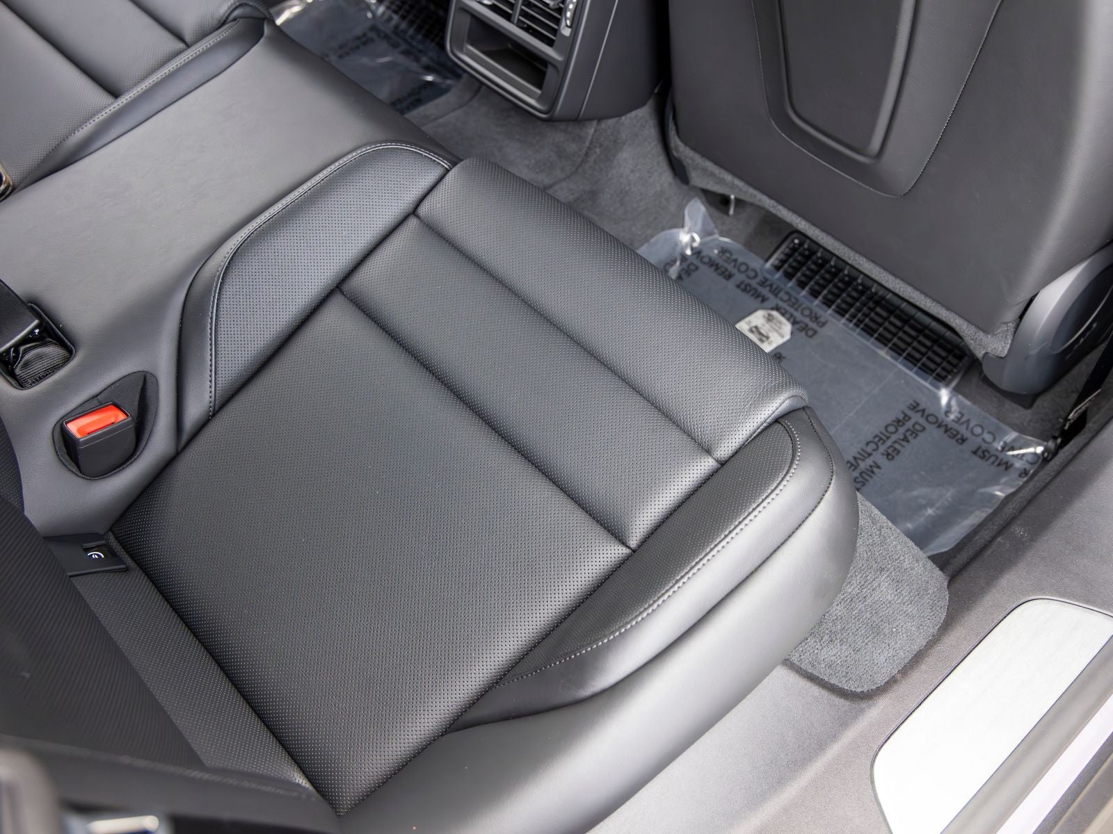 2025 Porsche Taycan Base