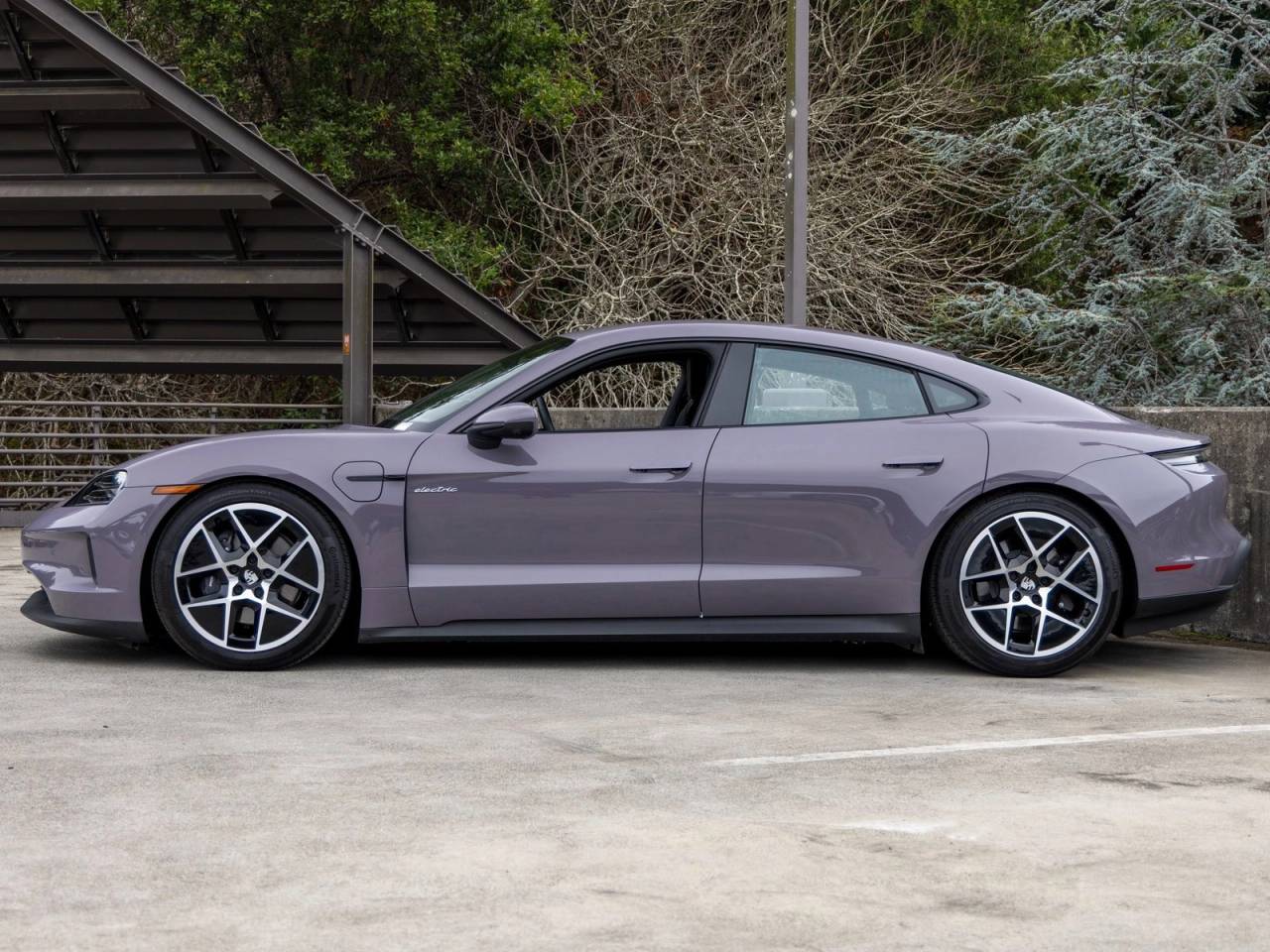 2025 Porsche Taycan Base