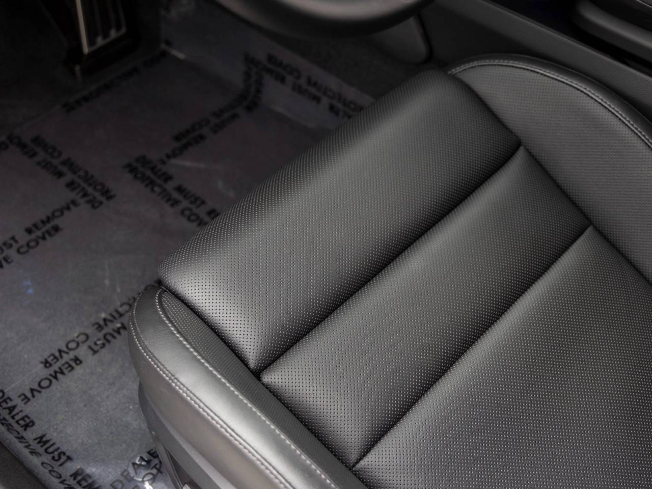 2025 Porsche Taycan Base