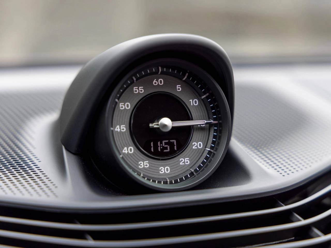 2025 Porsche Taycan Base