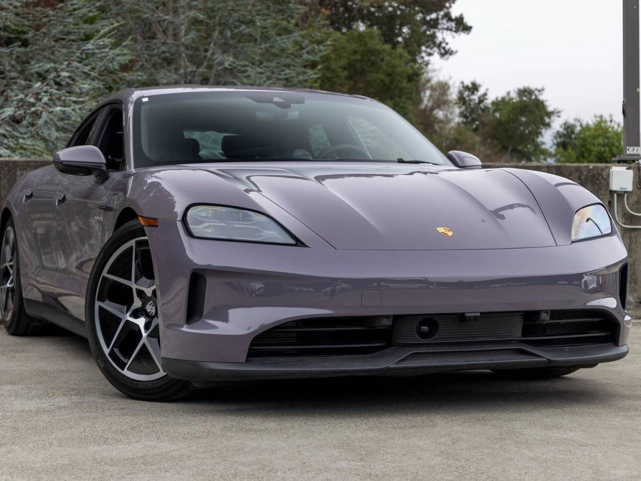 2025 Porsche Taycan Base