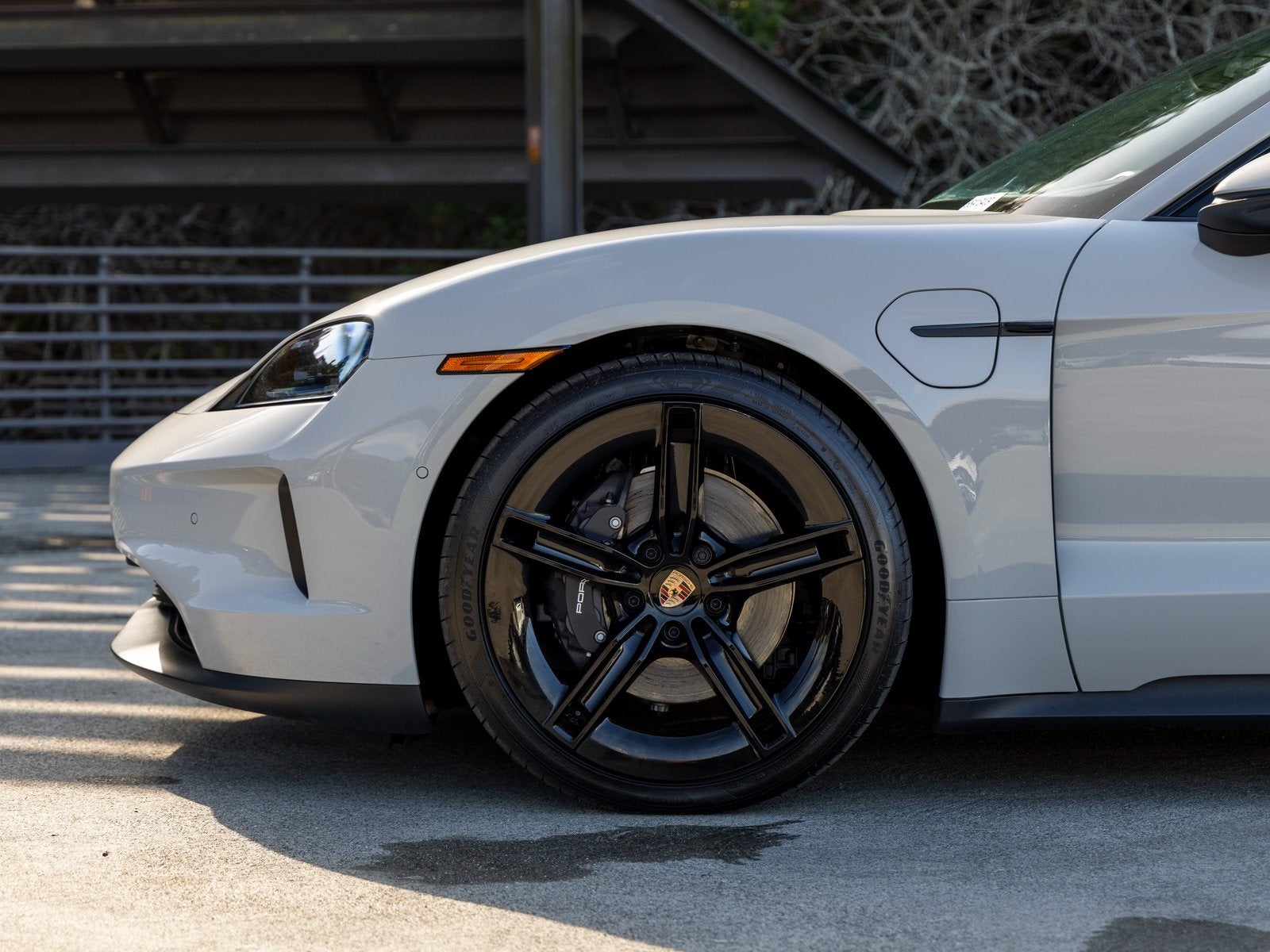 2025 Porsche Taycan Taycan 4