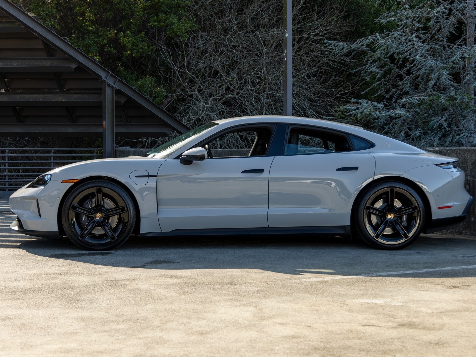 2025 Porsche Taycan Taycan 4