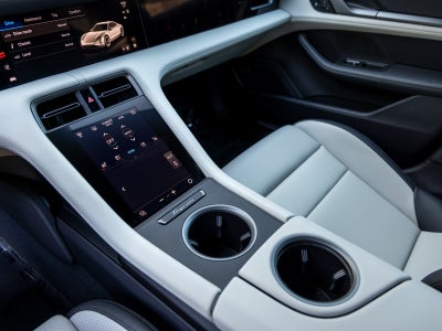 2025 Porsche Taycan Taycan 4