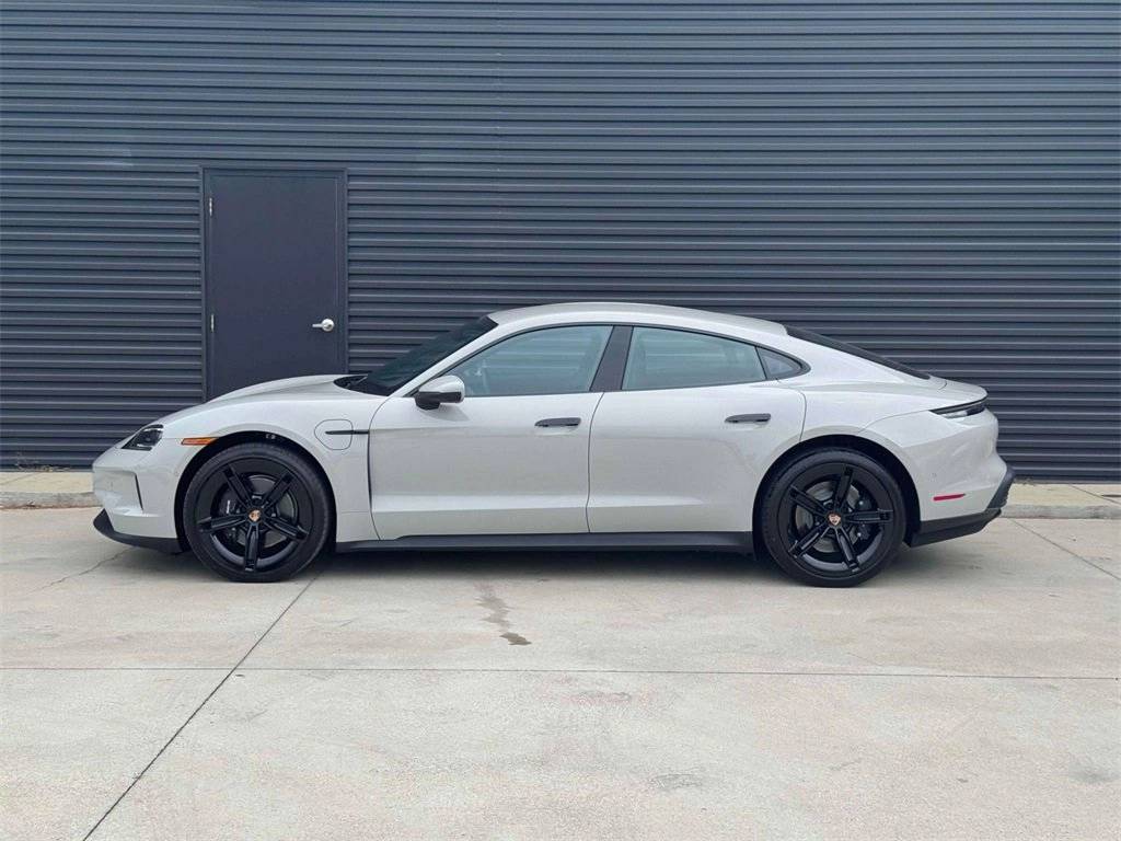 2025 Porsche Taycan Taycan 4