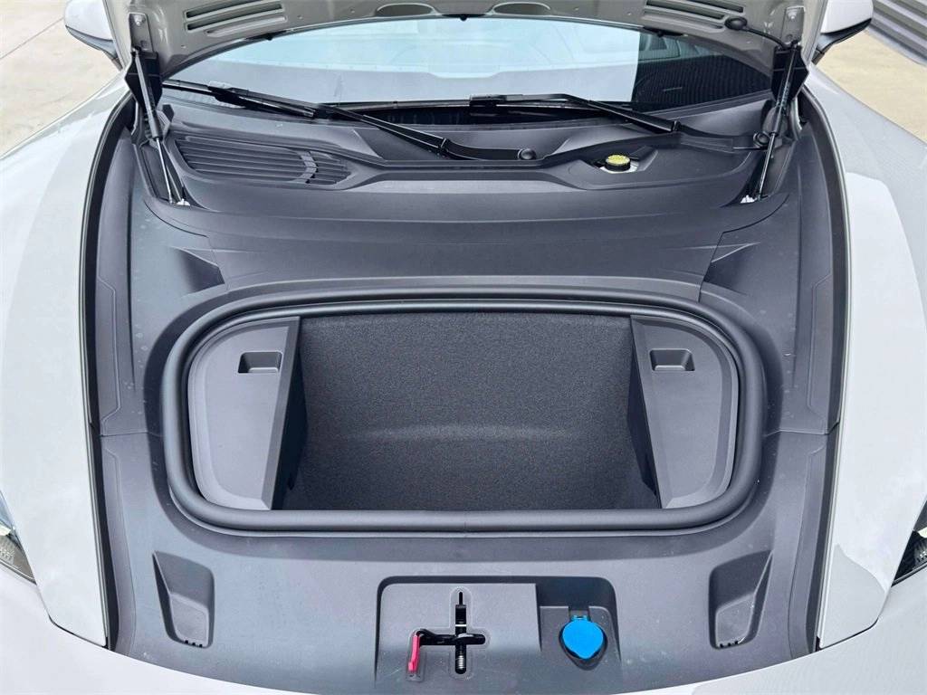 2025 Porsche Taycan Taycan 4