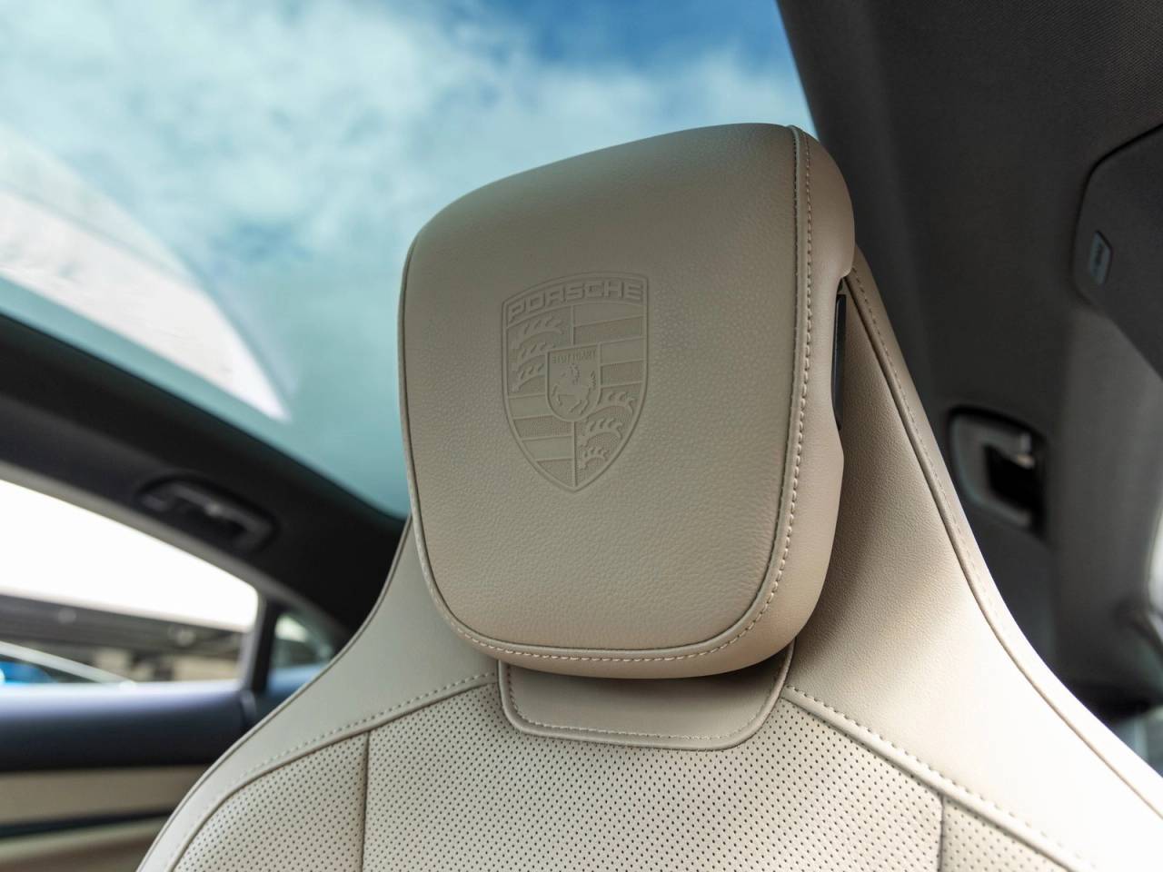 2023 Porsche Taycan Taycan (MY23)