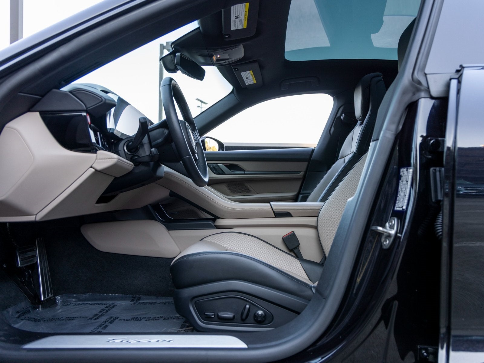 2025 Porsche Taycan Taycan