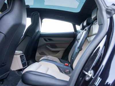 2025 Porsche Taycan Taycan