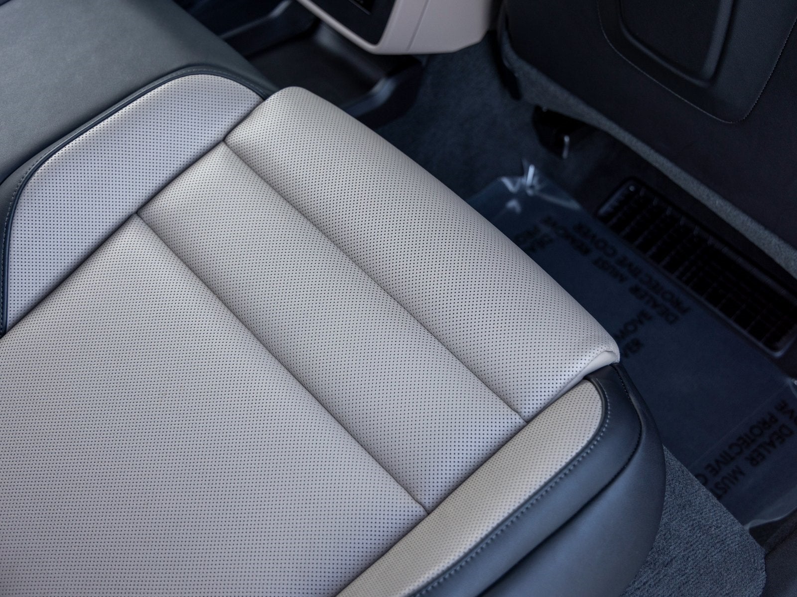 2025 Porsche Taycan Taycan