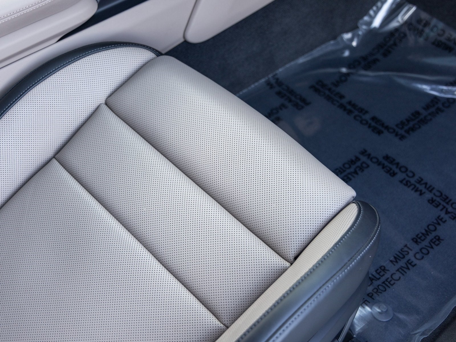 2025 Porsche Taycan Taycan