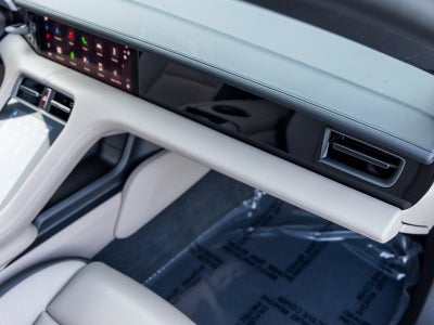 2025 Porsche Taycan Taycan