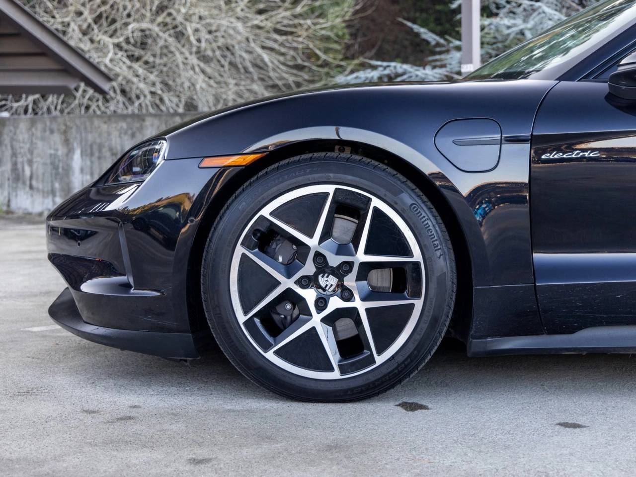 2025 Porsche Taycan Taycan