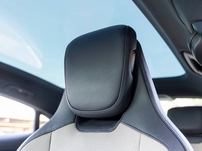 2025 Porsche Taycan Taycan