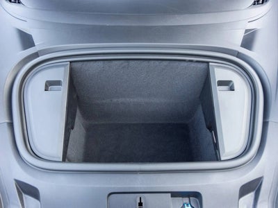 2025 Porsche Taycan Taycan