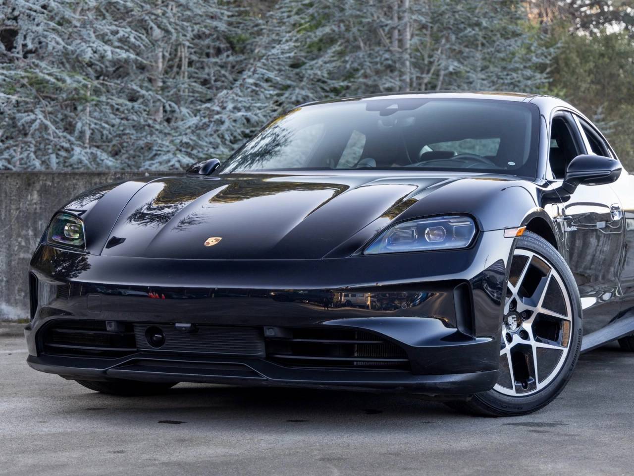 2025 Porsche Taycan Taycan