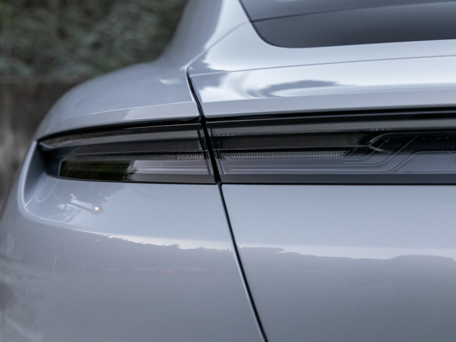 2025 Porsche Taycan Taycan