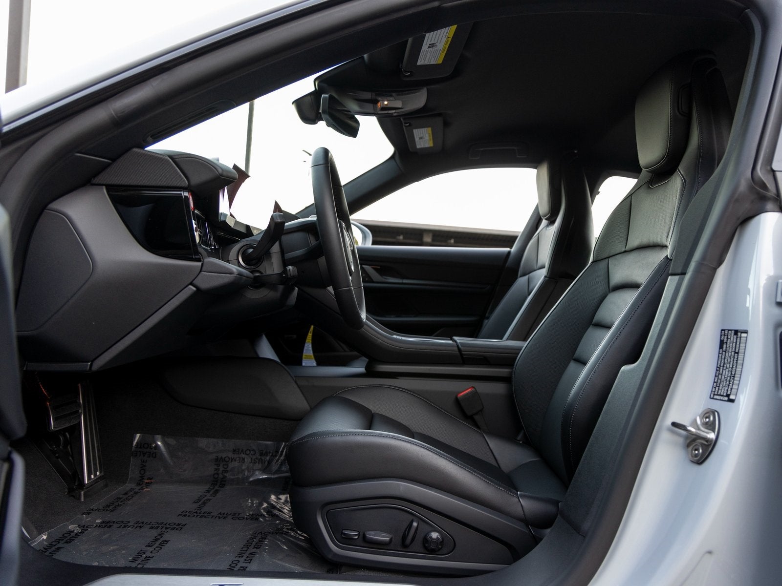 2025 Porsche Taycan Taycan