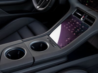 2025 Porsche Taycan Taycan