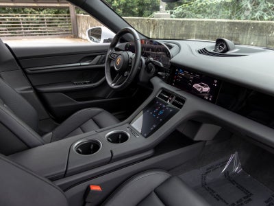 2025 Porsche Taycan Base